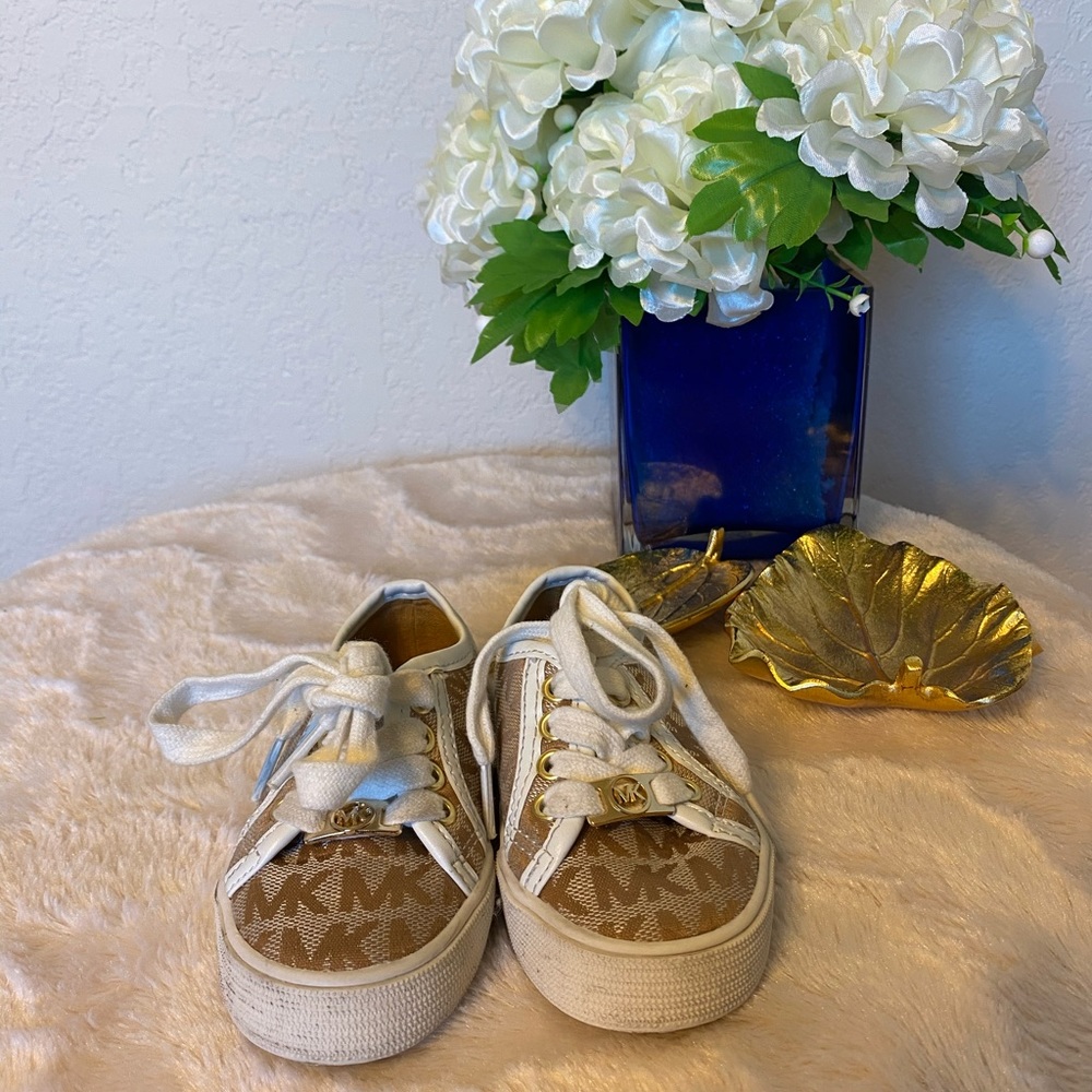 Michael Kors Lil Rita Toddler Tennis Shoes size 6 - Picture 4 of 8